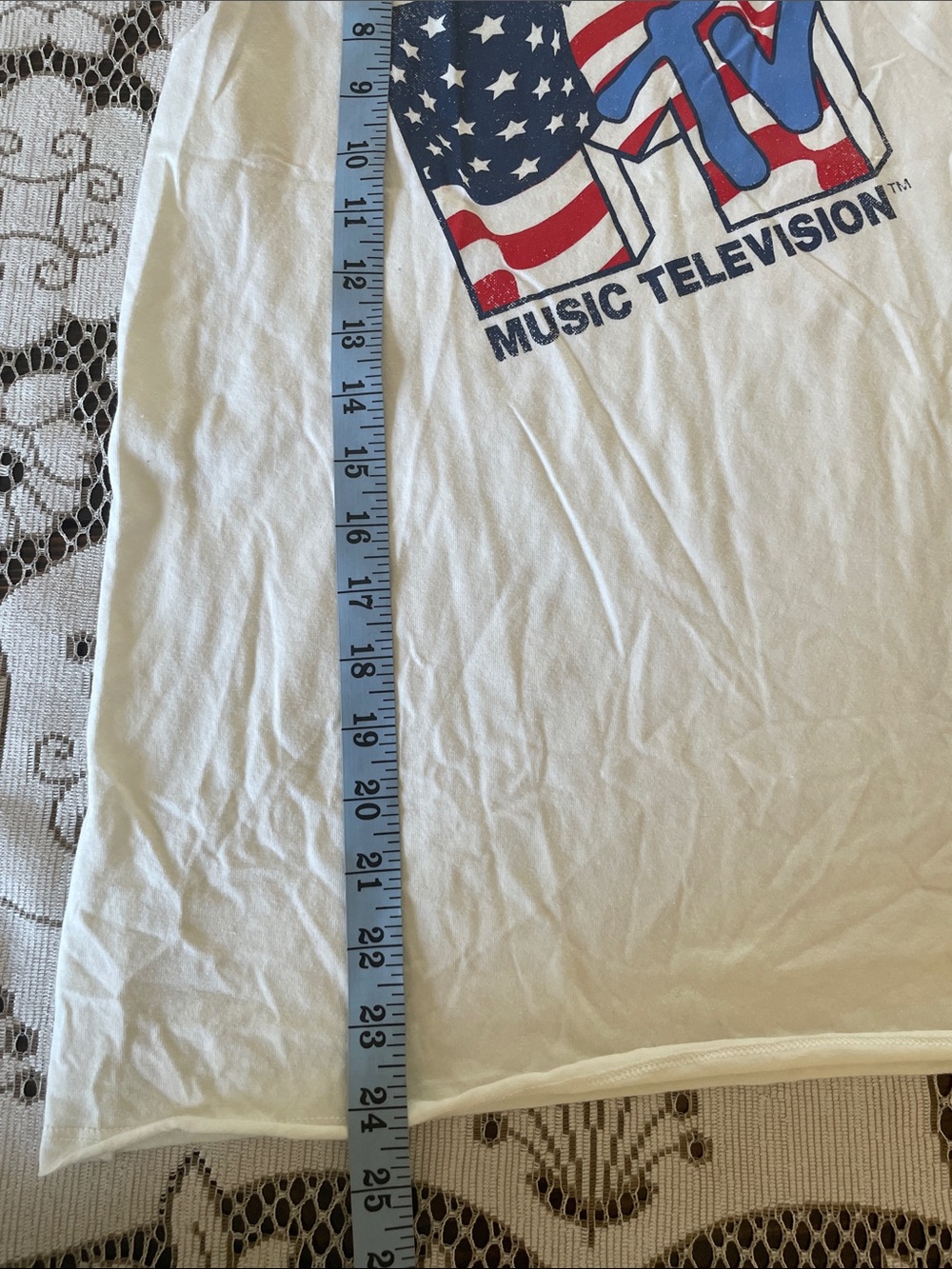 MTV 2020 Retro Vibe American Flag Theme Sleeveless Tank Top - Picture 4 of 6